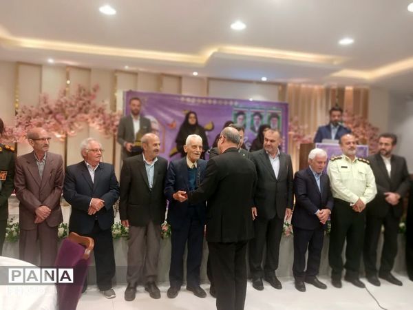 همایش گرامیداشت مقام معلم در فریدونکنار
