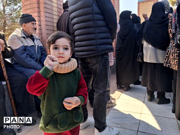 امروز شیروان در سوگ ۳شهید جنگ تحمیلی نشست