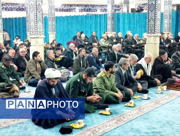 برگزاری مراسم شهرستانی به‌مناسبت تدفین شهیدان نصرالله و صفی‌الدین در شهرستان فیروزکوه