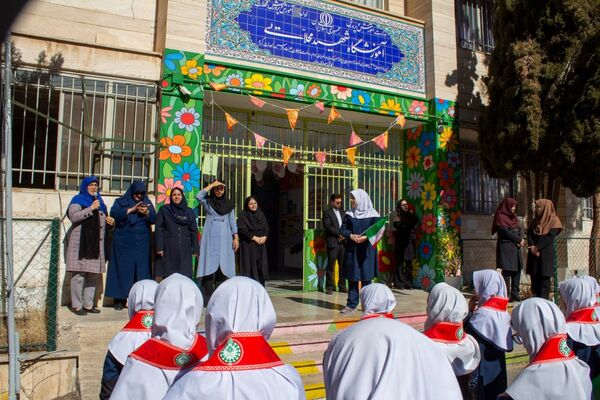 برگزاری همایش یاوران انقلاب، پیشتازان مقاومت در شهرستان محلات