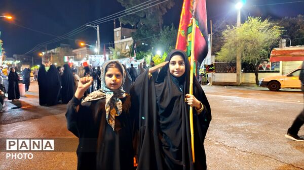 جمع حامیان ایران در میدان بهشتی پلدختر