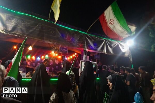 اجتماعات شهروندان فاز چهار اندیشه در میدان شهدای گمنام