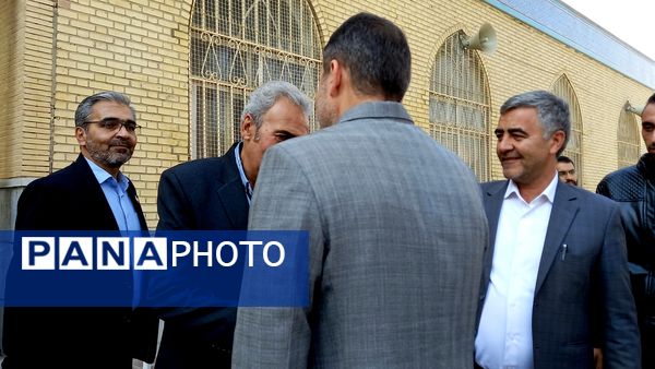 تجدید میثاق استاندار اصفهان با شهدای نجف‌آباد