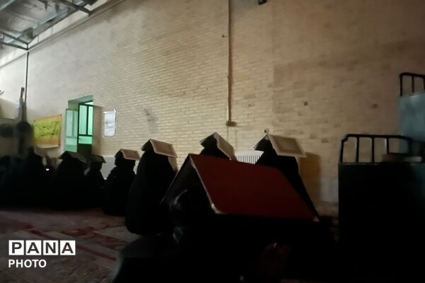 شب قدر در مسجد ابوالفضل شهر بخ