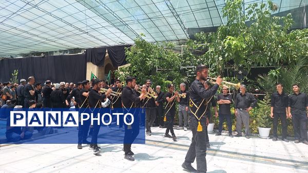 عاشورای حسینی در انگورستان ملک اصفهان