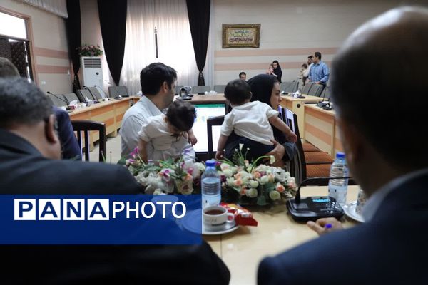 دیدار مردمی مدیرکل آموزش و پرورش آذربایجان شرقی در آستانه بازگشایی مهر