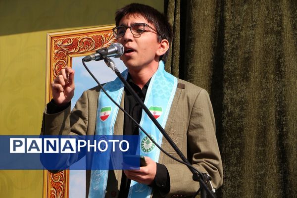 نسل ما، قامتِ استکبار و استعمار شکن است! 