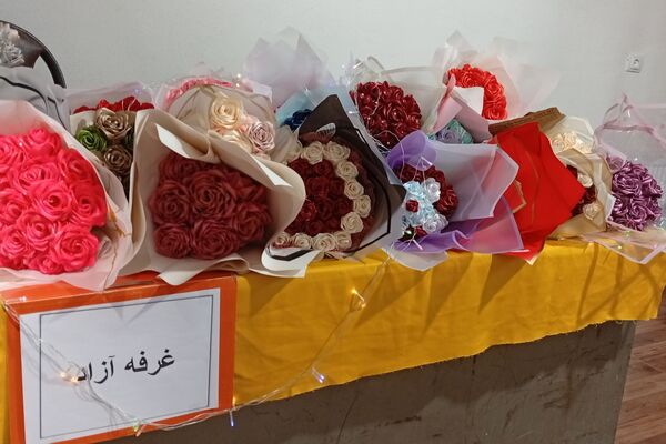 بازارچه خلاقیت؛ جشن خوداتکایی دختران خدیجه‌الکبری در قالب دست‌سازه‌ها و طعم‌ها