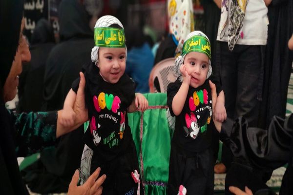 مراسم شیرخوارگان حسینی در شهرستان لنده
