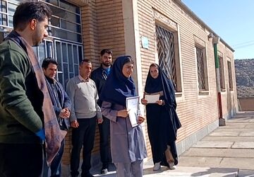 مراسم تقدیر و تشکر از دانش آموزان جشنواره خوارزمی دبیرستان آیت‌الله کاشانی منطقه بیرانوند 