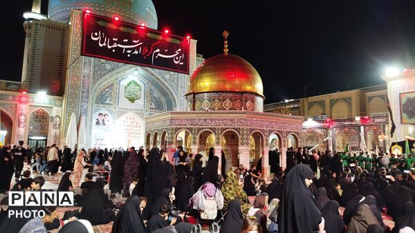 اجتماع بزرگ مردم نیشابور در پنجم محرم در حرم امام رضا (ع)