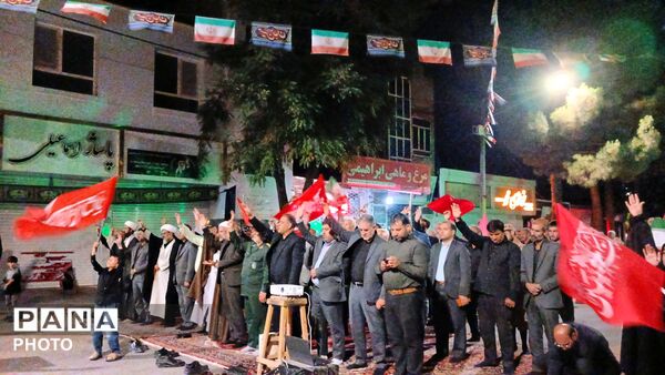 محفل انس با قرآن به یاد رهبر شهید انقلاب