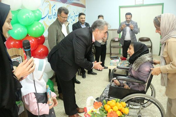 پاسداشت توانمندی‌ها؛ مراسم ویژه برای دانش‌آموزان آموزشگاه استثنایی ابرار فیروزکوه 