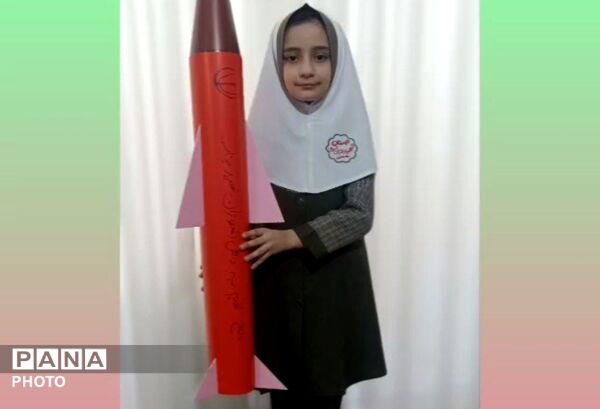 موشک‌های مقاومت  در دست دختران لالجین
