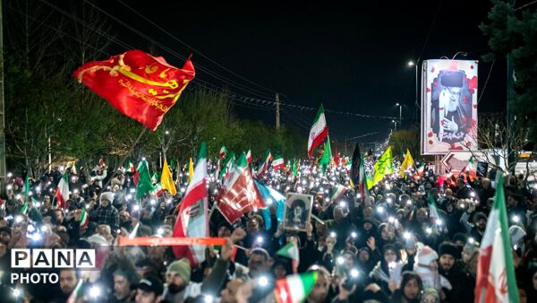 ما به‌صبح ظهور نزدیکیم، این علم بر زمین نمی‌افتد