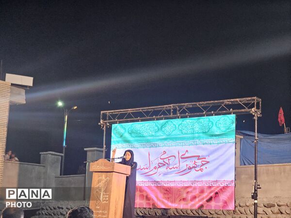 اجتماع حماسی «دختران زینبی» در سندرک به مناسبت سالروز ولادت حضرت معصومه (س)