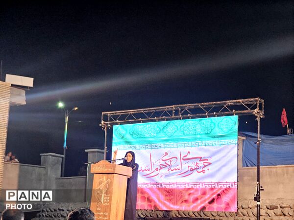 اجتماع حماسی «دختران زینبی» در سندرک به مناسبت سالروز ولادت حضرت معصومه (س)