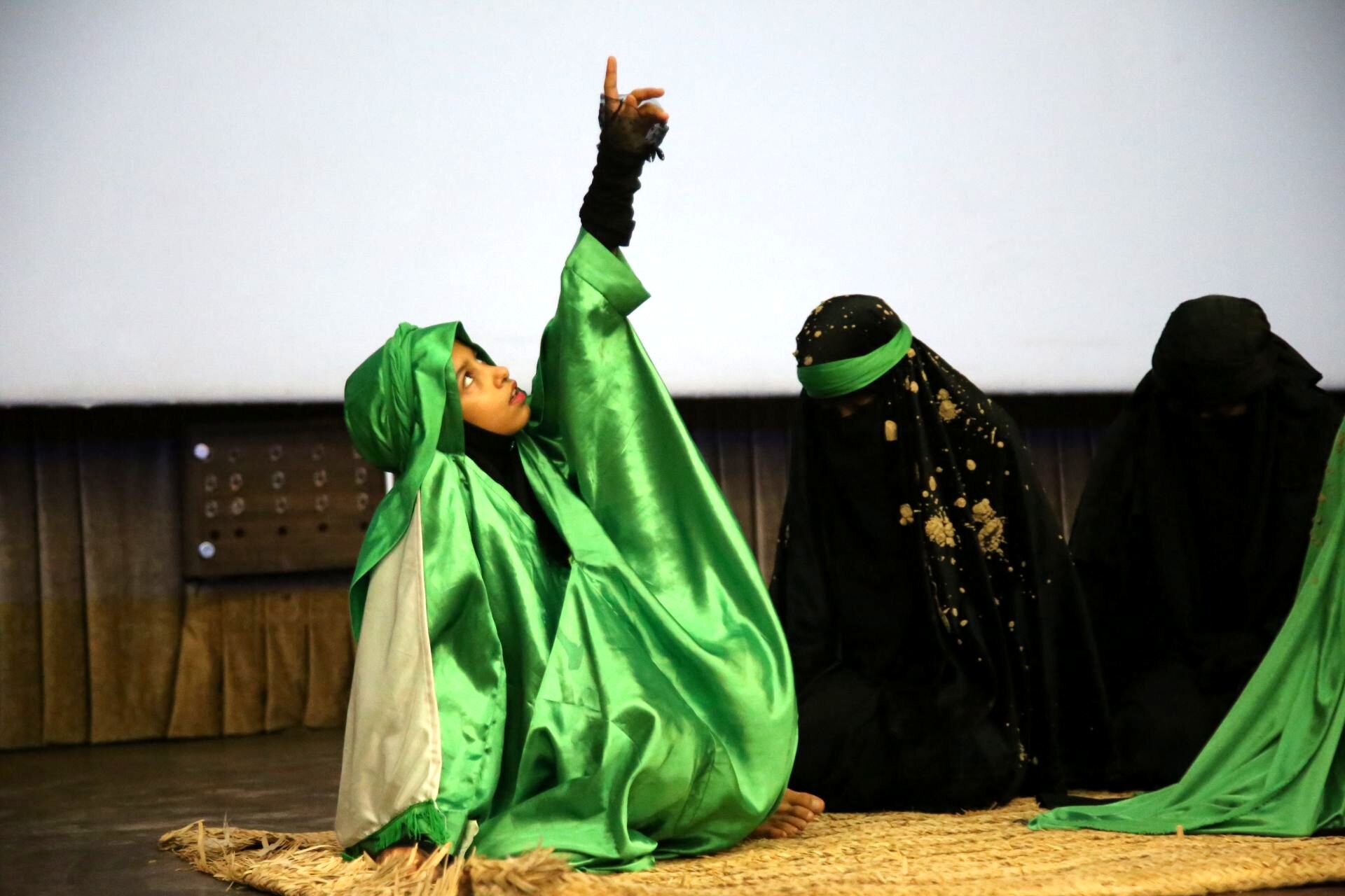 مراسم اجرای تعزیه حضرت رقیه در شهرستان تنگستان