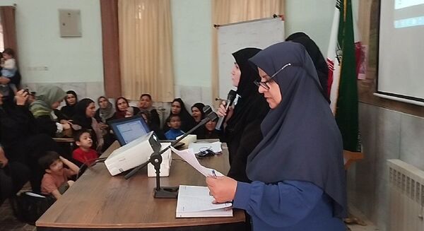 جلسه انجمن و اولیا در هنرستان کاردانش حافظ 
