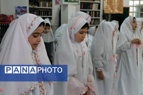 پرواز فرشته‌های آسمانی؛ جشن تکلیف دختران سملقان در مسجد جامع