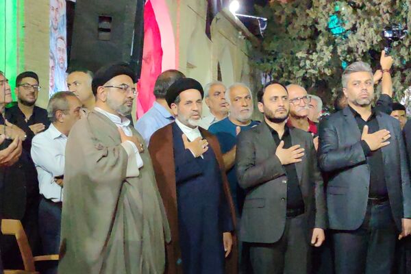 مراسم هفتمین روز درگذشت شهدای خدمت در حرم علی ابن حمزه (ع) شیراز