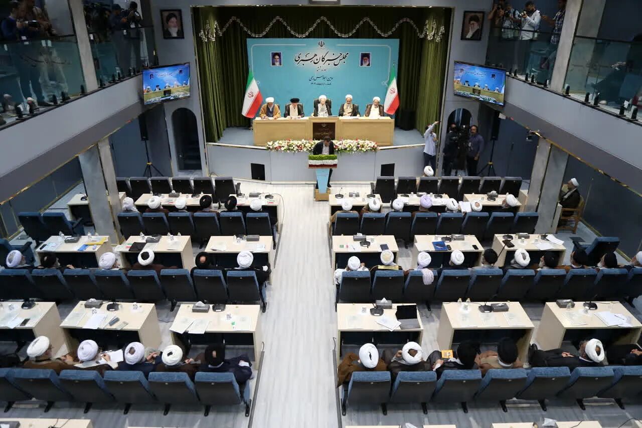 رئیس مجلس خبرگان: مالیات ارزش افزوده از مواد غذایی حذف شود