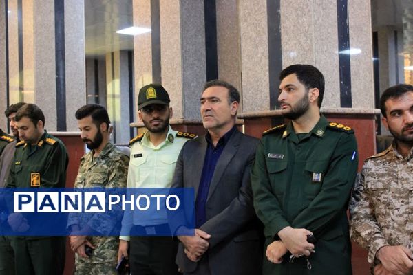 آیین غبارروبی و عطرافشانی گلزار شهدا در گچساران 