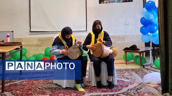  جشن روز دانش‌آموز در دبیرستان شهید قویدل ناحیه۶