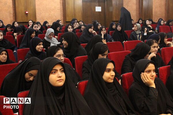 اولین و بزرگترین همایش کنکور و امتحانات نهایی در ناحیه یک مشهد