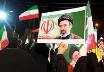 تجمع مردمی در پلدختر و حمایت قاطع از ایران در میدان بهشتی