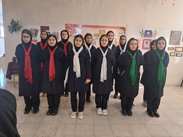 درخشش دوباره مدرسه دکتر باهنر در نمایشگاه ماها 