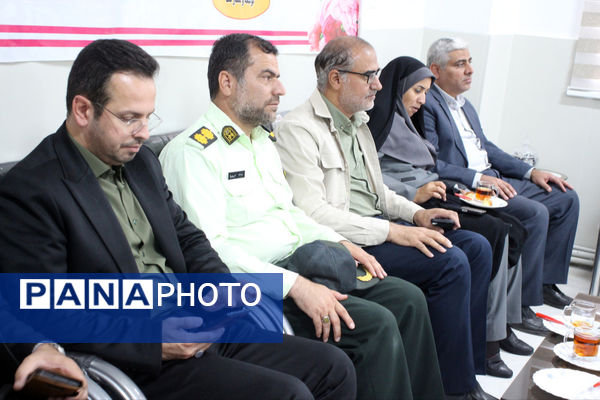 آیین جشن عاطفه‌ها در دبستان ولایت سمنان 