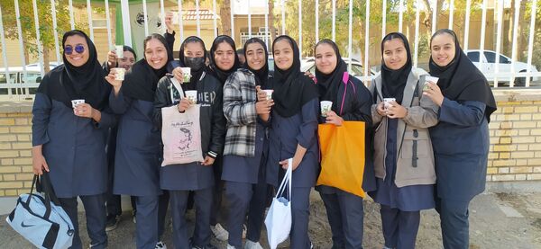 صبحگاه شاد مدارس دخترانه استان اصفهان در قالب طرح «نوجوان شاد ایرانی (نشا)»