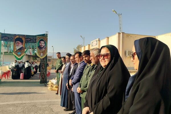 اعزام ۴۰ دانش‌آموز دختر لنده‌ای به مناطق عملیاتی جنوب کشور
