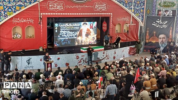لرستان در سوگِ رهبر شهیدان سیاه پوشید؛ میثاقِ عشایر در حسینیه‌ ثارالله