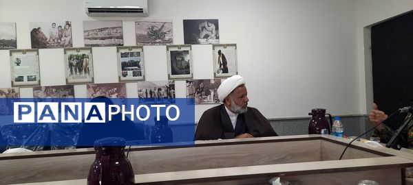 جلسه قرارگاه عملیاتی لشکر 77 پیروز ثامن الائمه(ع)