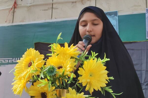 شور وشوق دانش‌آموزان در برنامه صبحگاهی مدرسه مریم بهارستان دو