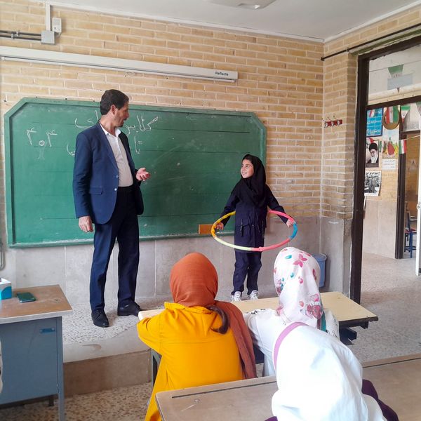 کلاس‌های داغ تابستانی روستای پارام