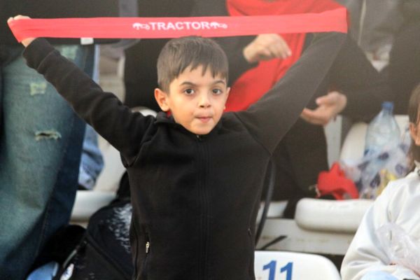 بازی بدون گل تراکتور و فجر سپاسی