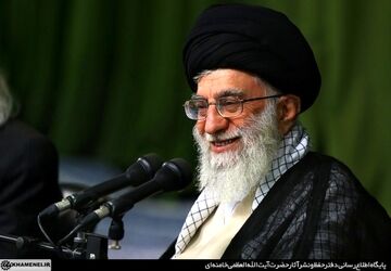 وداع با خورشید پنهان، روایتی از آسمانی شدن رهبر حکیم انقلاب اسلامی
