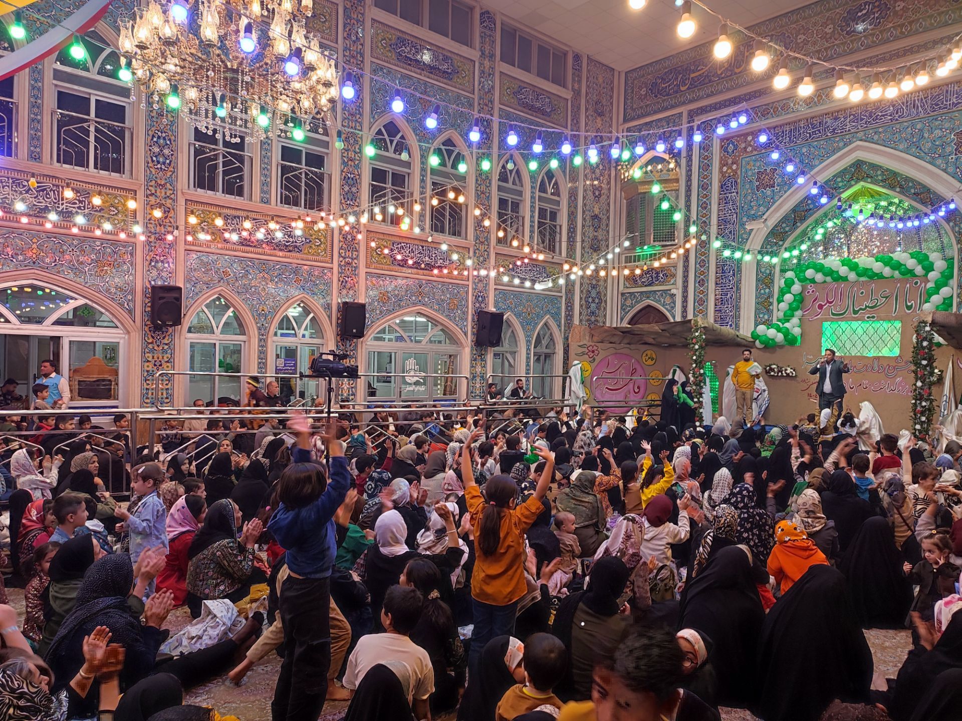 جشن باشکوه ولادت حضرت فاطمه زهرا (س) و روز مادر در نیشابور در تکیه ابوالفضلی