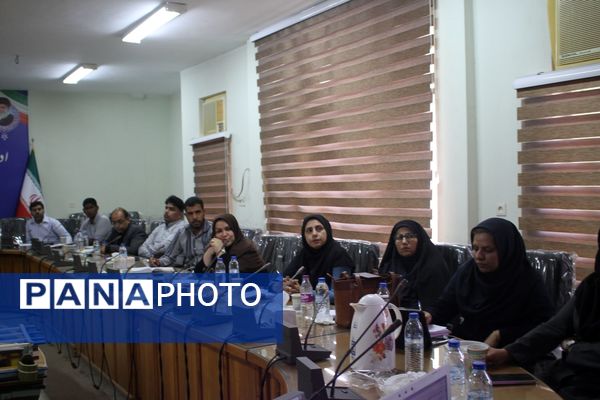 دوره آموزشی مدرسین میانی (نماد) در هرمزگان