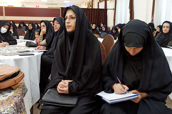 همایش بهداشت روان در اردوگاه میثاق شهرستان آباده 