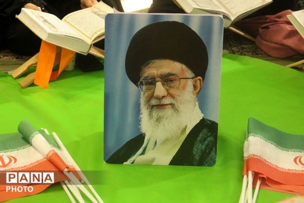  ۵۰۰ حافظ با شهدای بیت رهبری تجدید پیمان کردند
