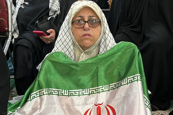 برگزاری یادواره سه هزار ستاره، ۳۰۰۰ چراغ راه به مناسبت هفته دفاع مقدس در شهرستان قرچک