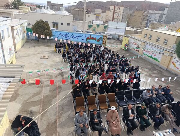 جشن باشکوه و پرشور ایرانمون در آموزشگاه دخترانه فاطمیه شهر کلات 