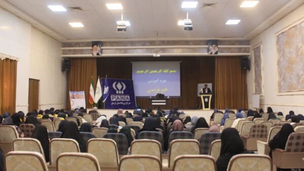 دوره آموزش خبر نویسی دختران ناحیه ۲ کرمان