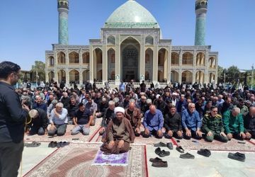 در حریم نور و در صحن دلدادگی؛