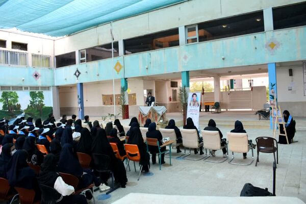 یادواره «لاله‌های روشن» در جم؛ بزرگداشت دانش‌آموز شهید حسین صافی در ریحانه‌النبی
