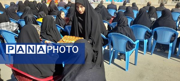 تجلیل از دانش‌آموزان ممتاز آموزشگاه پگاه